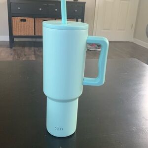 Simple modern tumbler